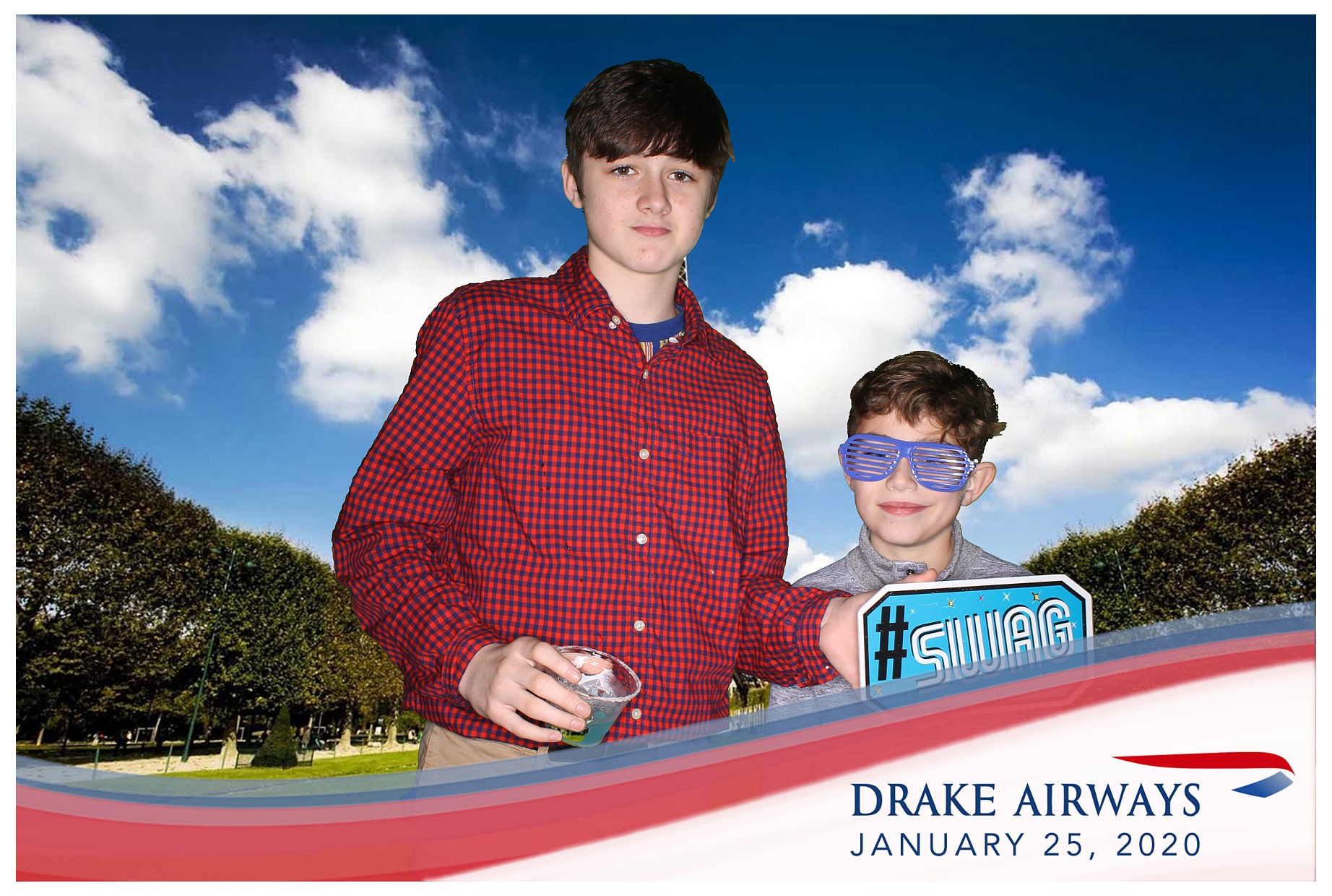 Drake Airways | View more photos from the event at gallery.photoboothcincy.com/u/PhotoBoothCincy/Drake-Airways
